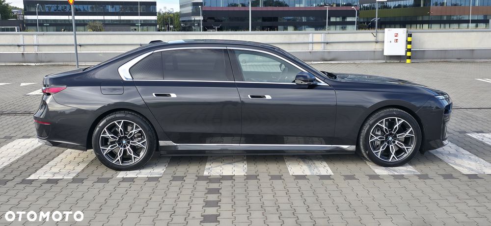 BMW Seria 7 - 4