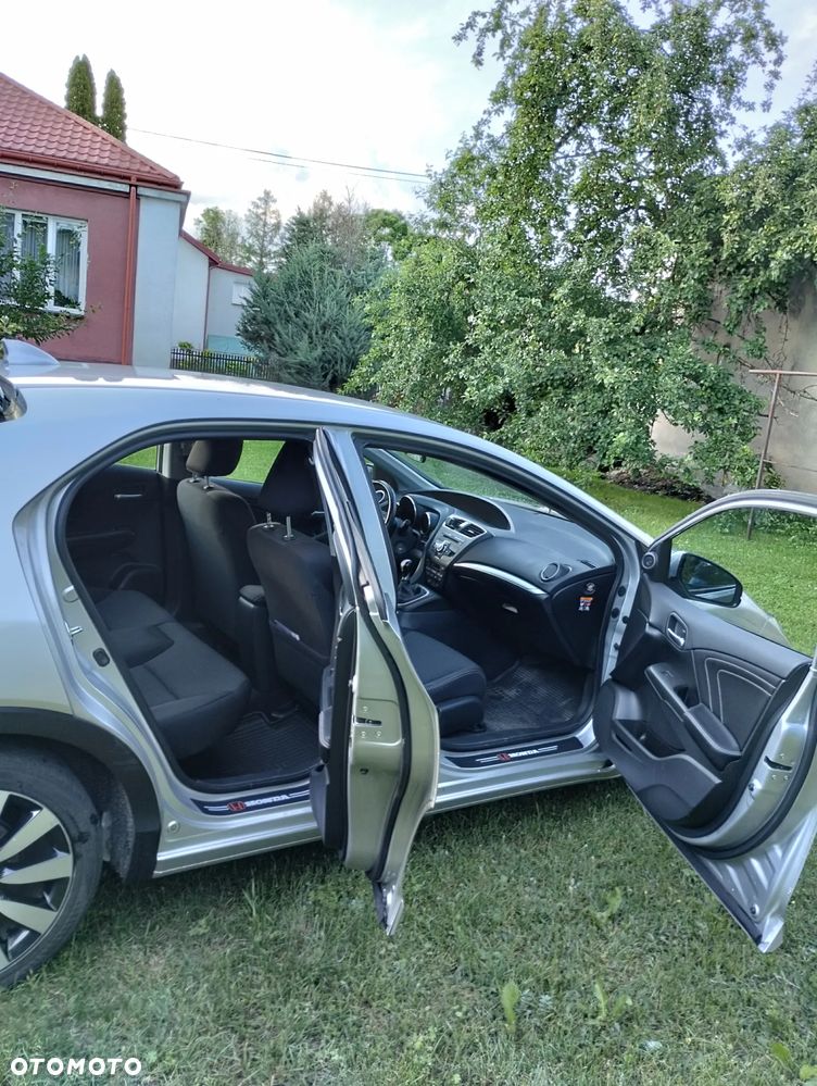 Honda Civic 1.6 i-DTEC Elegance (ADAS) - 10