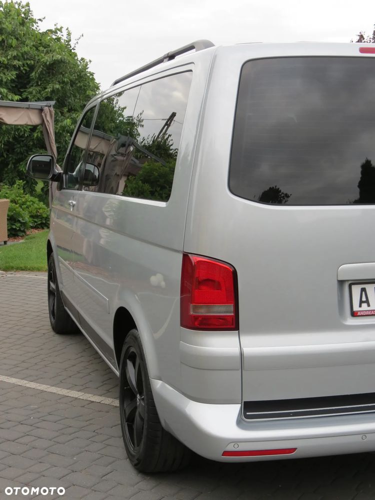 Volkswagen Multivan - 7