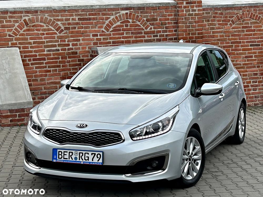 Kia Ceed 1.4 S - 6