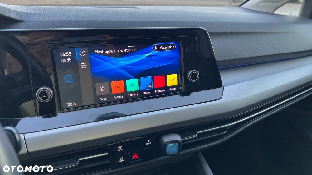 Volkswagen Golf 2.0 TDI SCR DSG Life - 15