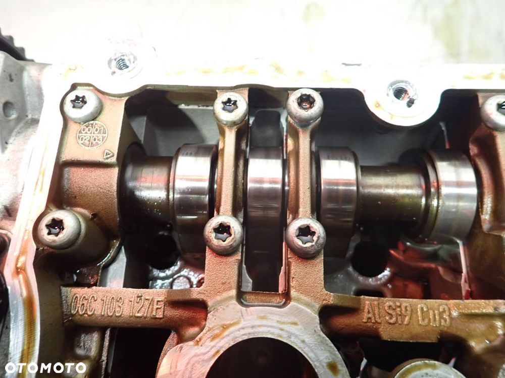 GŁOWICA LEWA AUDI A6 C5 LIFT 06C103373F - 19