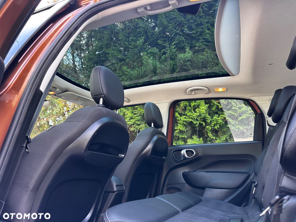Fiat 500L 1.4 T-Jet 16V Rockstar - 33