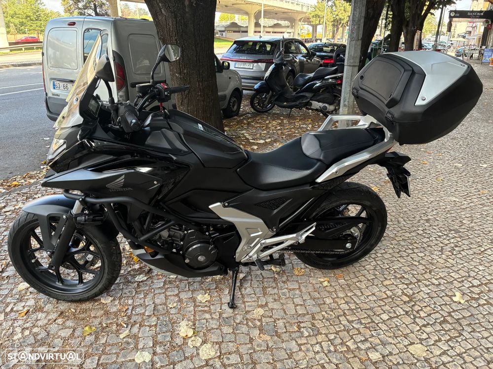 Honda NC750X DCT - 1