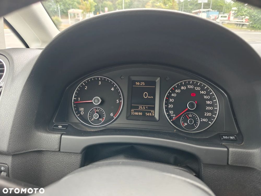 Volkswagen Golf Plus 1.6 TDI Comfortline - 7