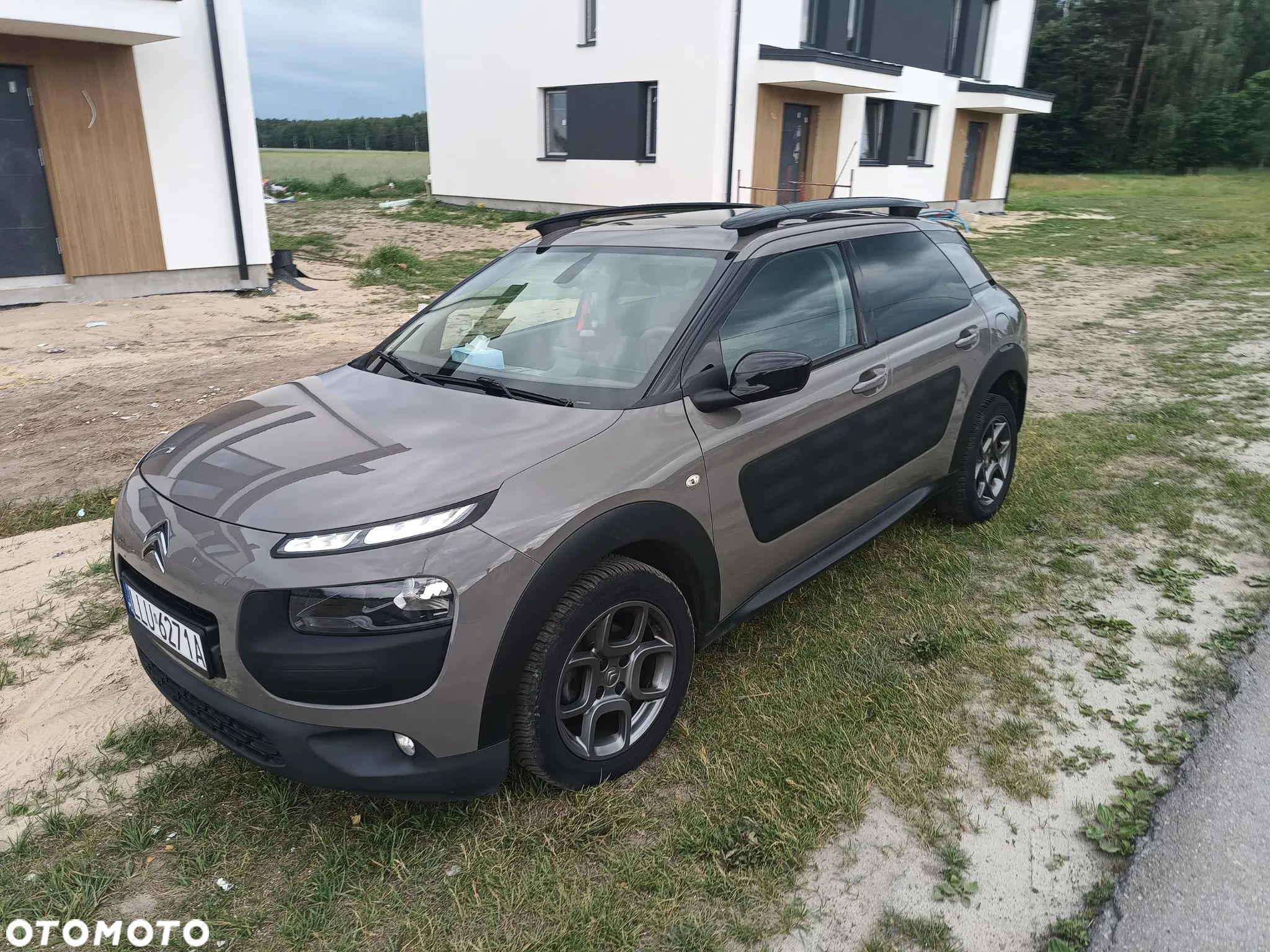 Citroën C4 Cactus 1.2 PureTech Shine Edition S&S - 1