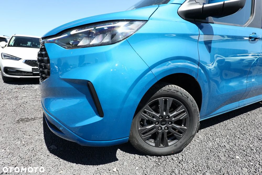 Ford Tourneo Custom 320 L2H1 VA Autm Active - 10