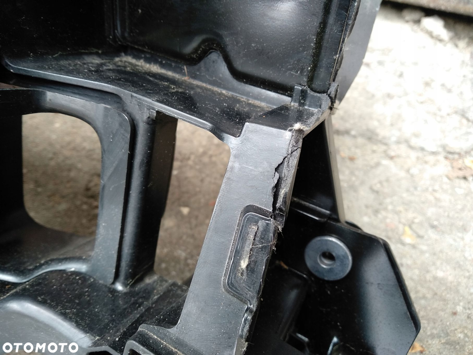 Wlot Roleta Żaluzja Volvo XC60 II 31425365 - 5