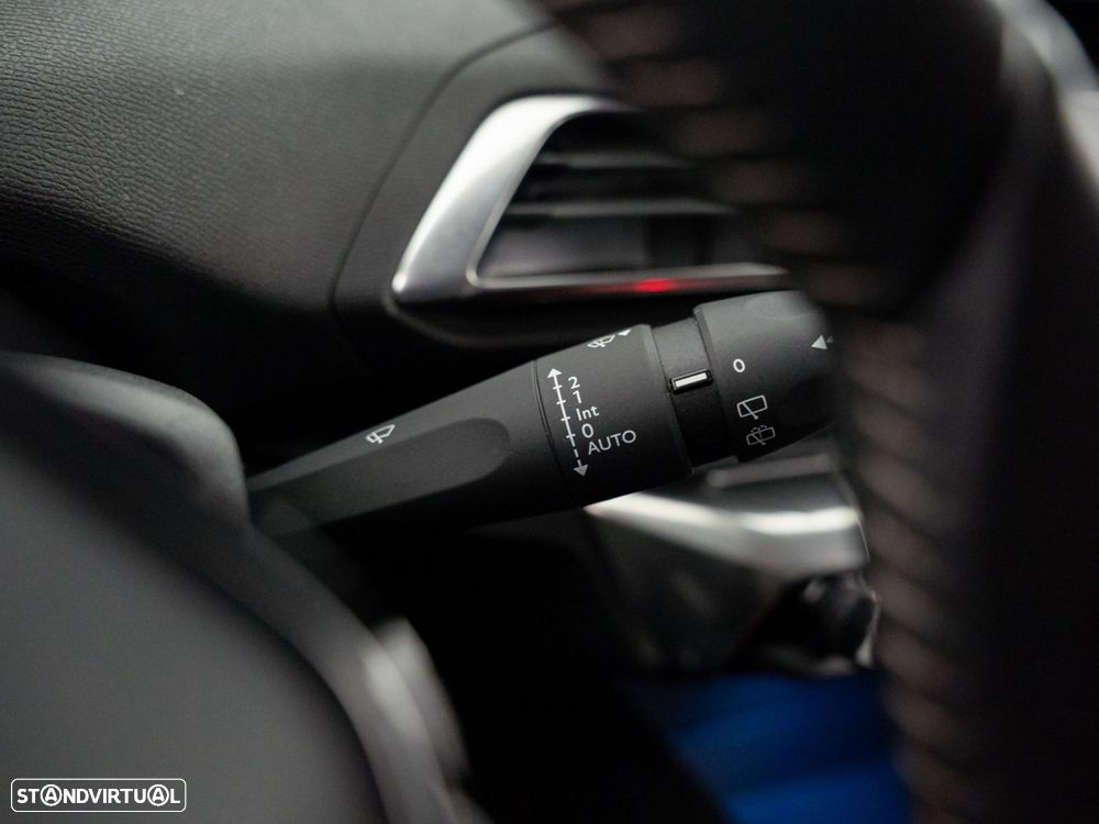 Peugeot 3008 1.5 BlueHDi Active Pack - 23