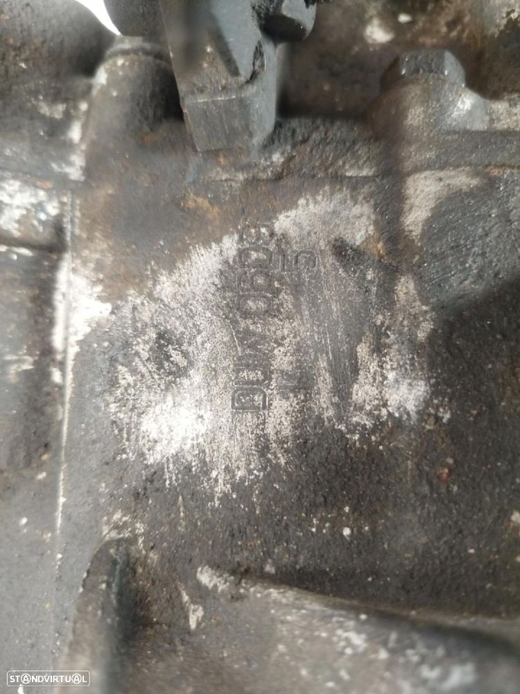 Caixa de velocidades manual VOLKSWAGEN Golf IV (1J1) - 6