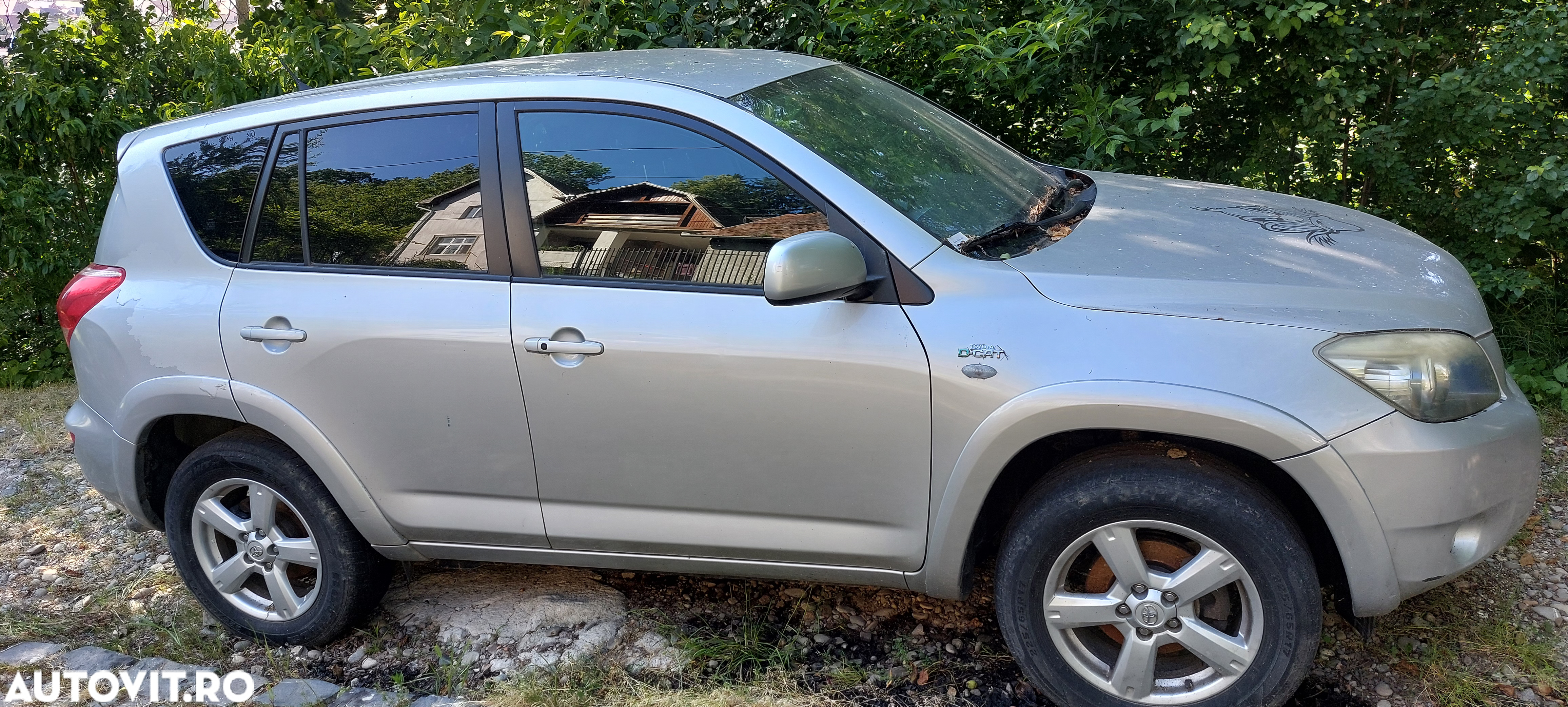 Toyota RAV4 - 6