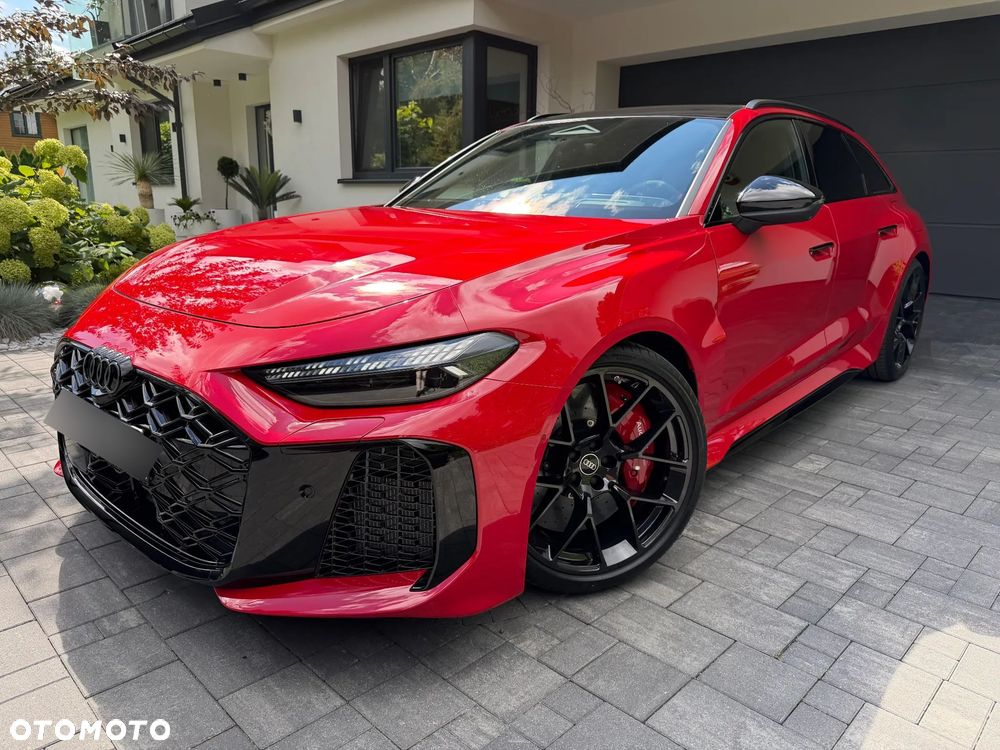 Audi RS5 Avant - 1