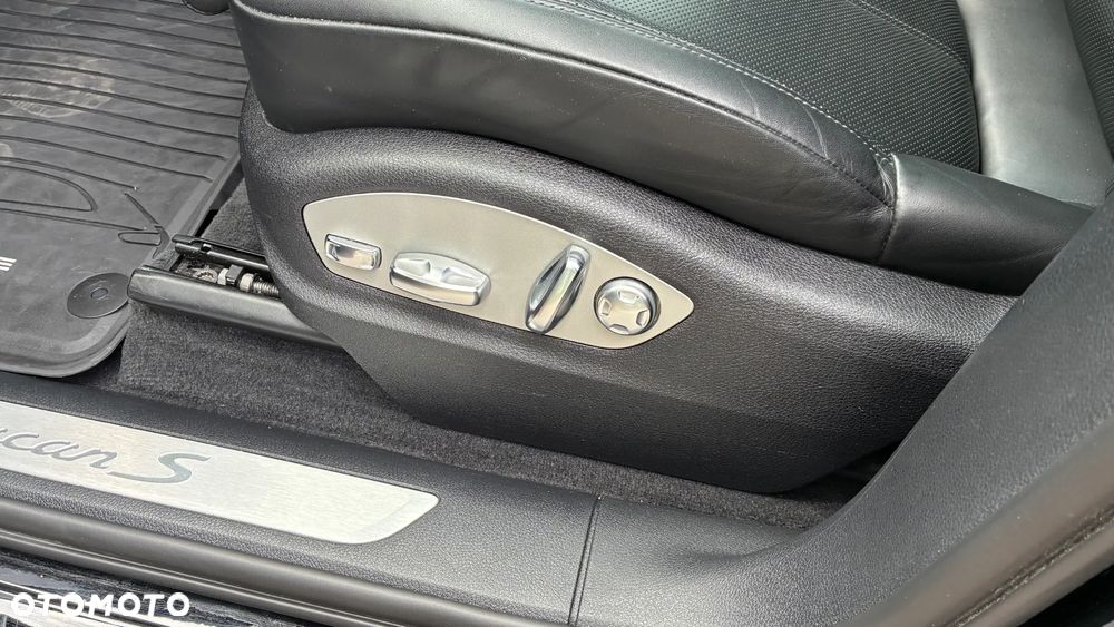 Porsche Macan - 14