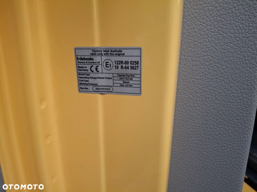 Volkswagen Transporter T6 Doka Dubel Kabina Brygadówka 6 Miejsc Klimatyzacja Tempomat Hak Aluminiowe Burty Światła Dzienne Halogeny Webasto 2016 Rok Euro 6 - 25