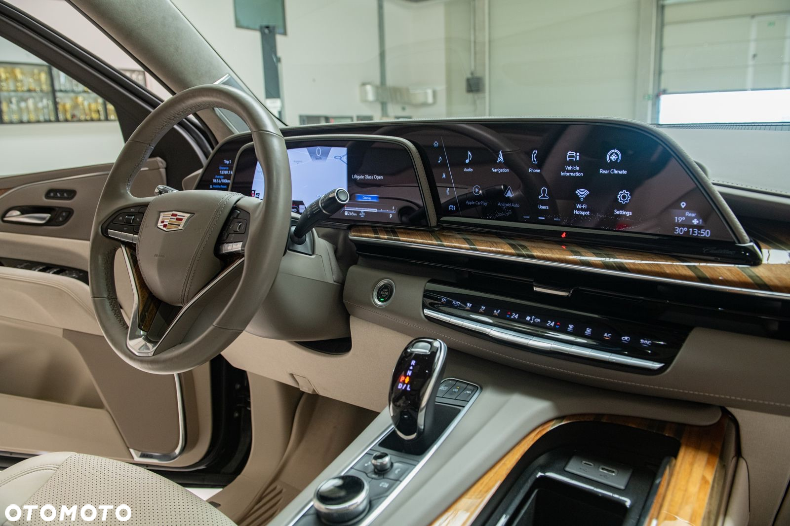 Cadillac Escalade 6.2 V8 Platinum - 39