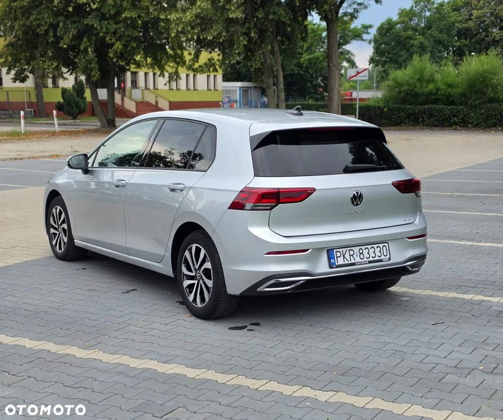 Volkswagen Golf 1.5 eTSI EVO Active DSG - 7