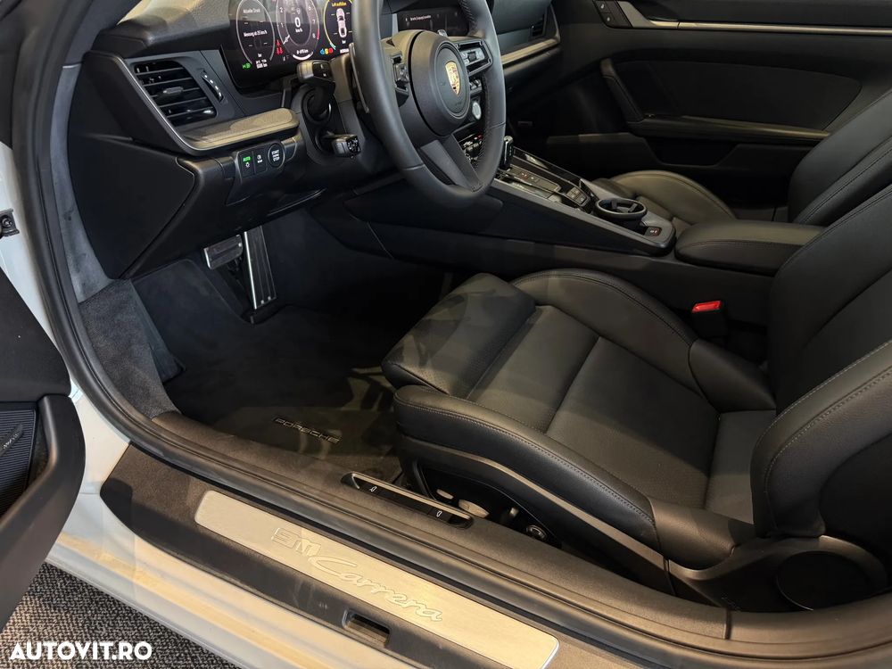 Porsche 911 Carrera PDK - 13