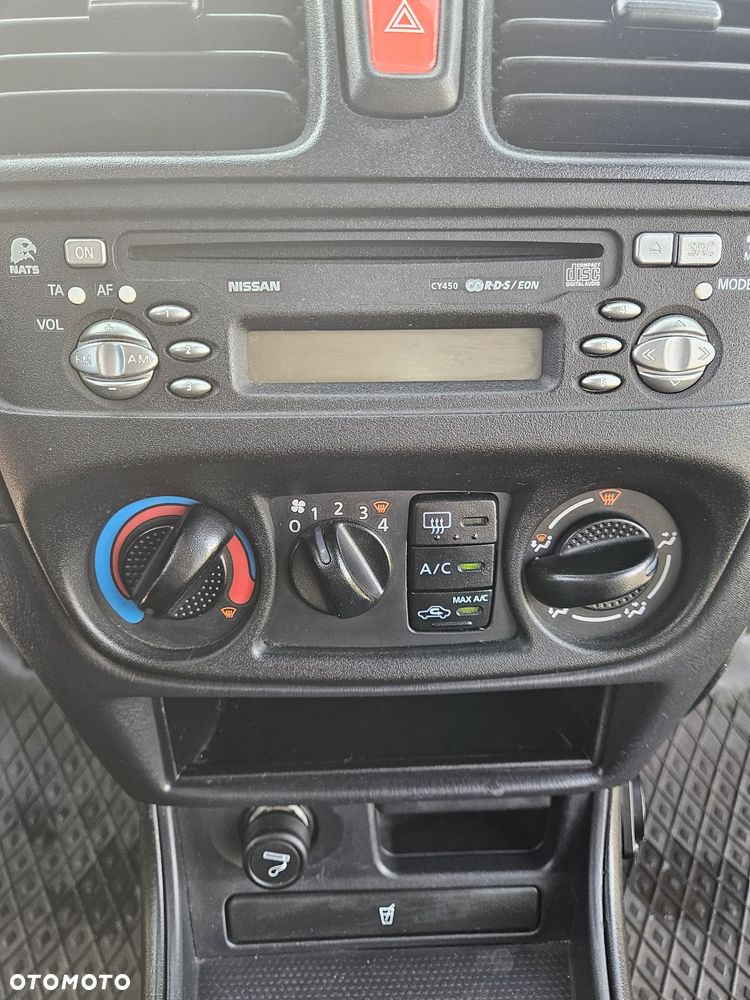 Nissan Almera - 19