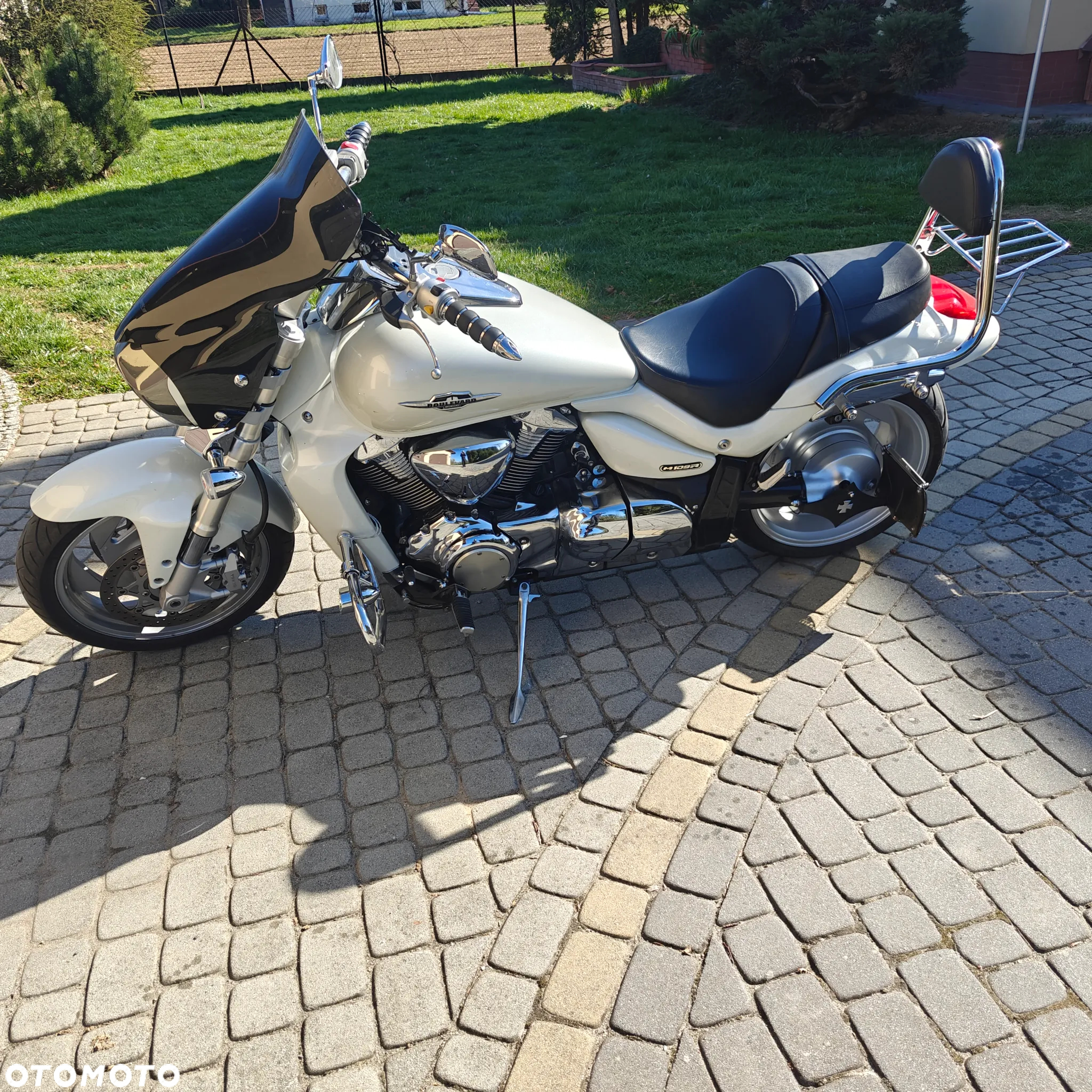 Suzuki Boulevard - 5