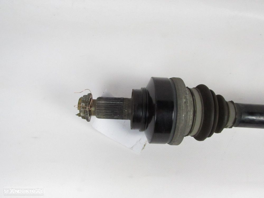 Transmissão Direito/Trás Seminovo/ Original BMW 1 (F20)/BMW 3 (F30, F80)/BMW 3 T... - 2