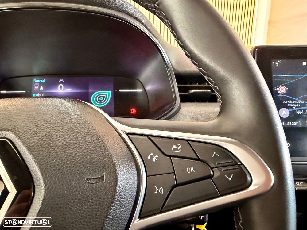 Renault Clio 1.0 TCe Techno - 19