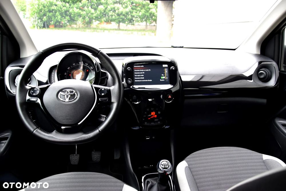 Toyota Aygo 1.0 VVT-i Color Edition - 19