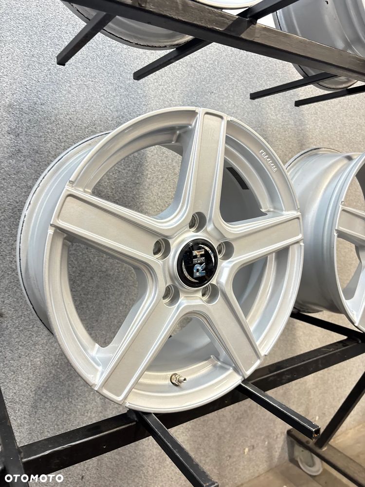 4 Felgi Alu. Toyota Auris, Honda, Mazda 3, 5, 6, Kia Ceed, Soul Venga, Hyundai i30, Fiat Sedici 15" - 14