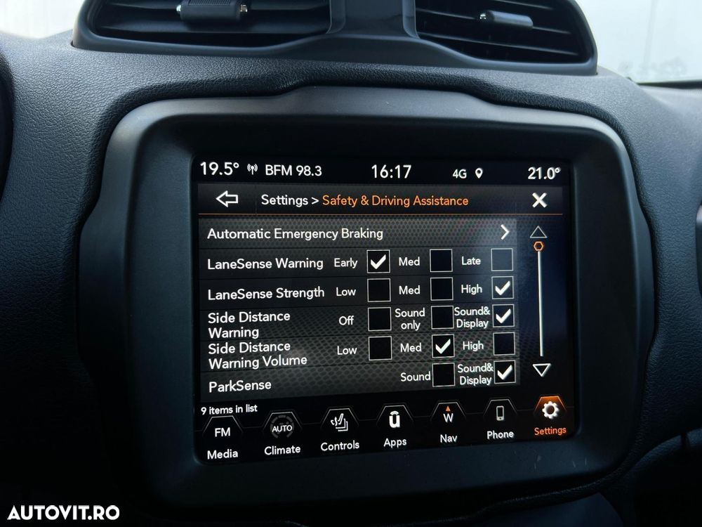 Jeep Renegade 1.3 T-GDI Limited - 22