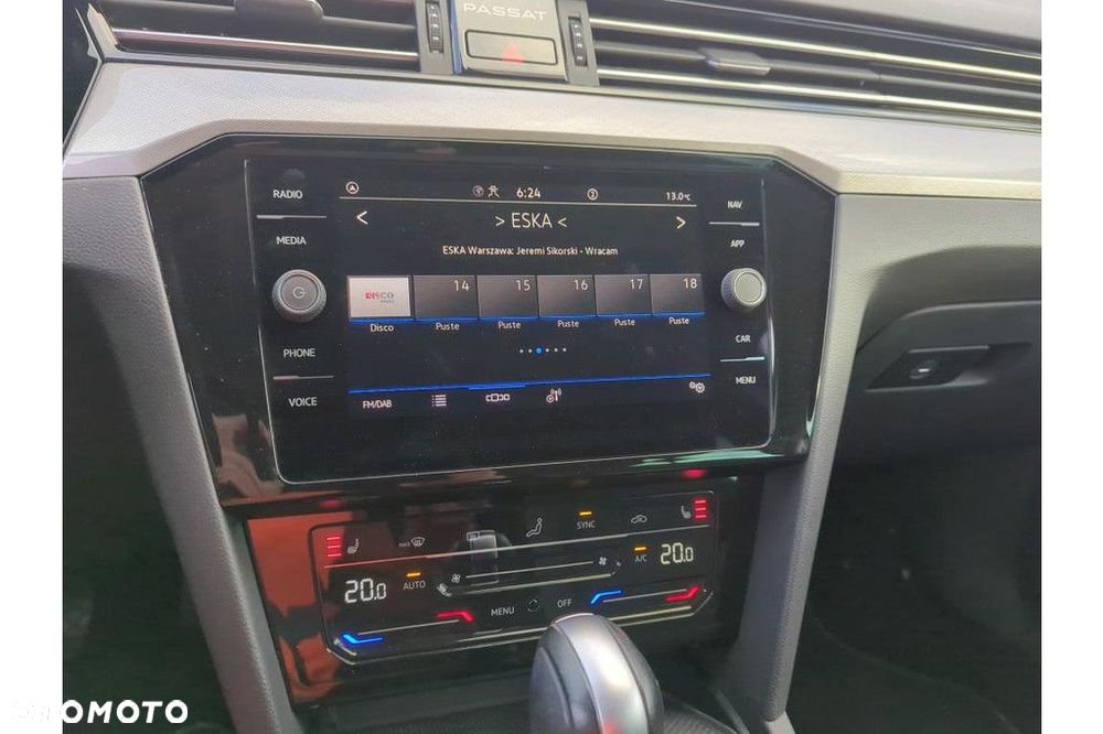 Volkswagen Passat Variant - 8