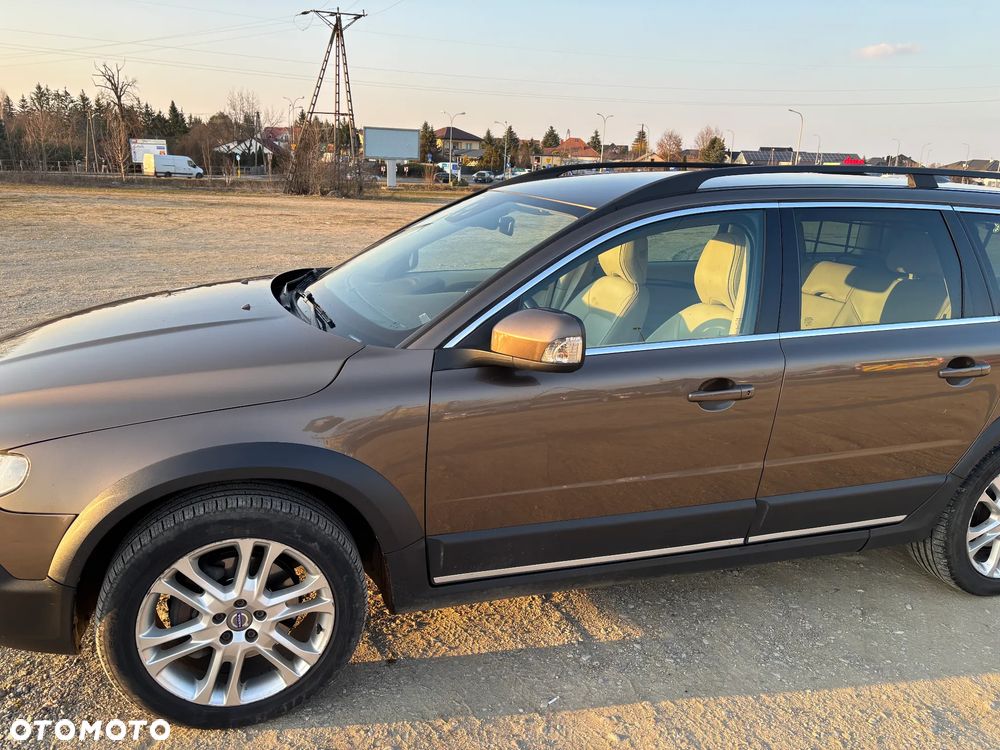 Volvo XC 70 D5 AWD Dynamic Summum - 7
