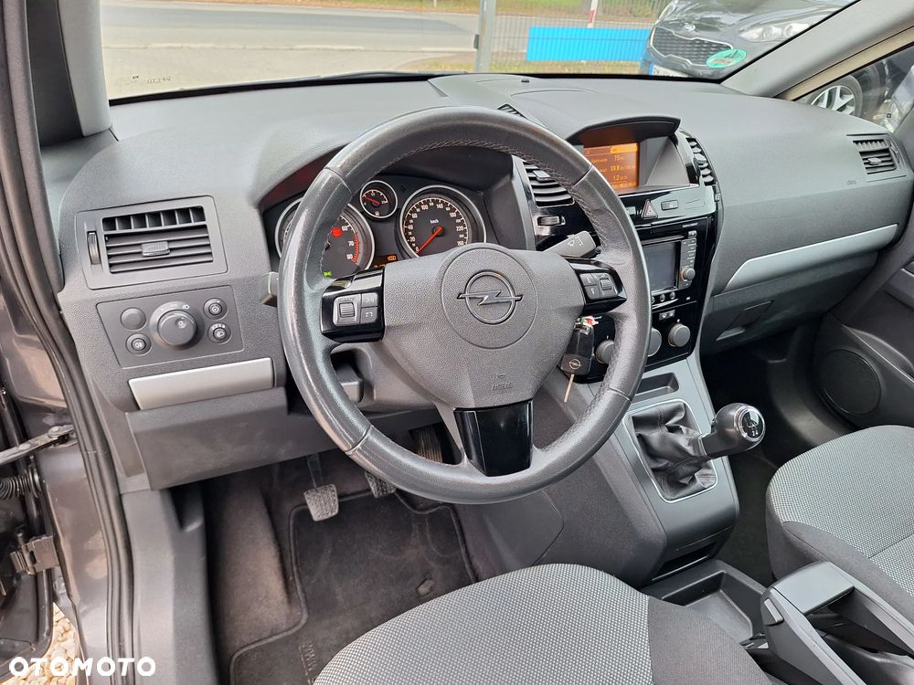 Opel Zafira 1.8 Design Edition - 14