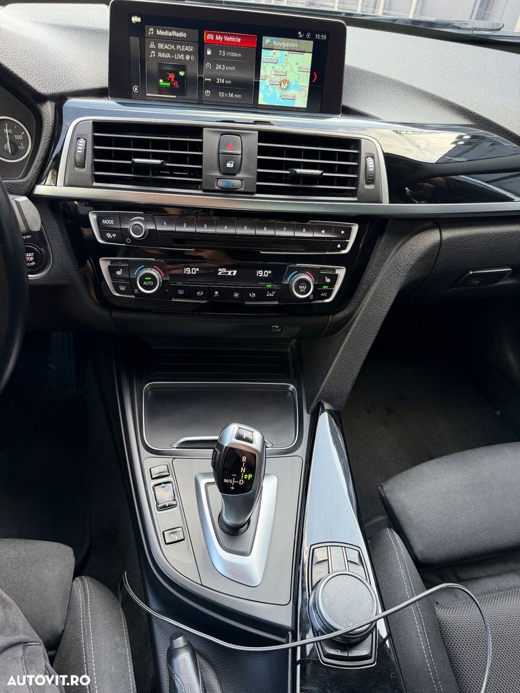BMW Seria 3 - 24