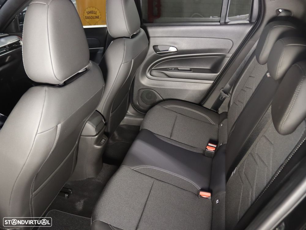 Jeep Avenger 1.2 e-Hybrid Altitude DCT - 12
