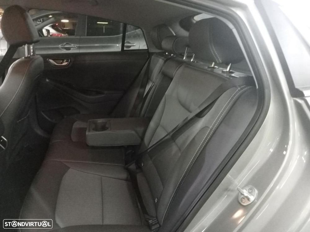 Hyundai Ioniq 1.6 GDI HEV - 6