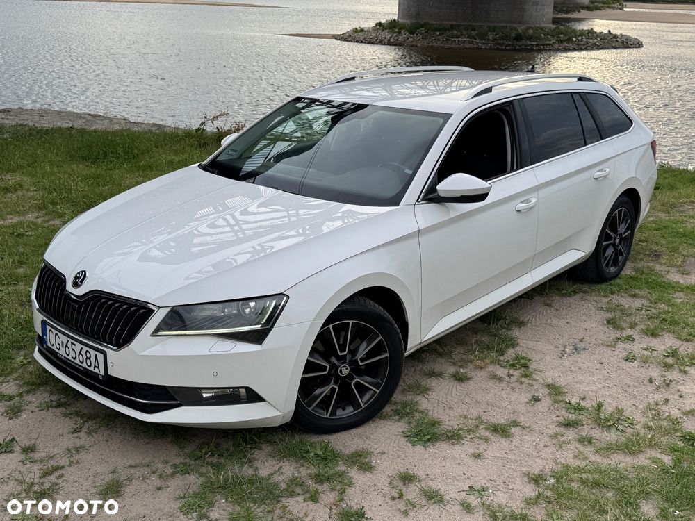 Skoda Superb 2.0 TDI Ambition DSG - 6