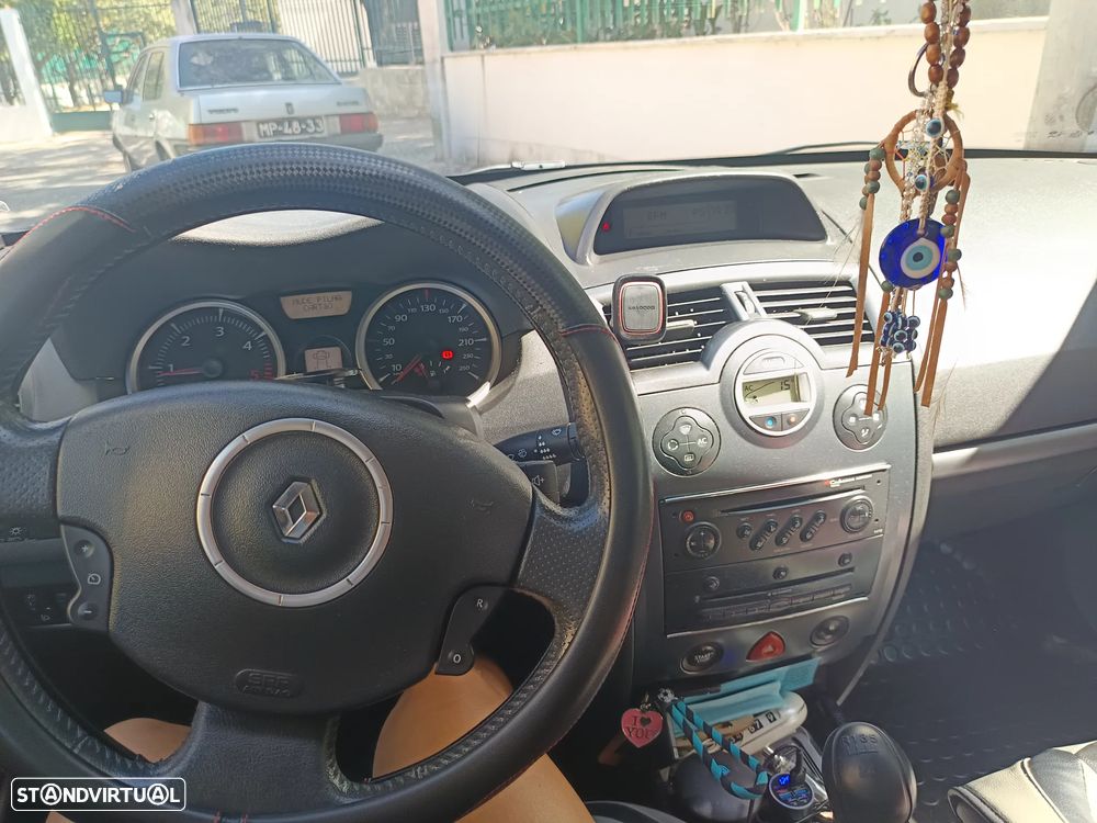 Renault Mégane - 2