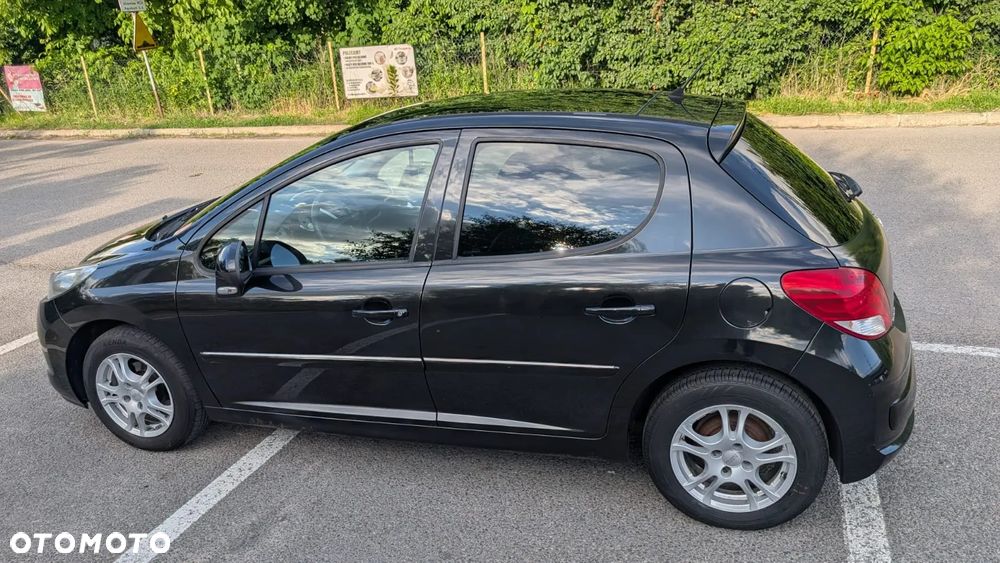 Peugeot 207 1.4 HDi Business Line - 4