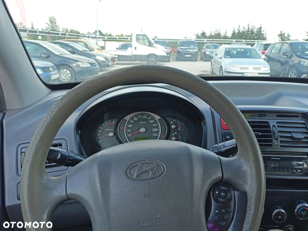 Hyundai Tucson - 8