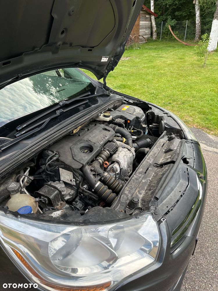 Citroën C4 1.6 e-HDi Seduction MCP - 6