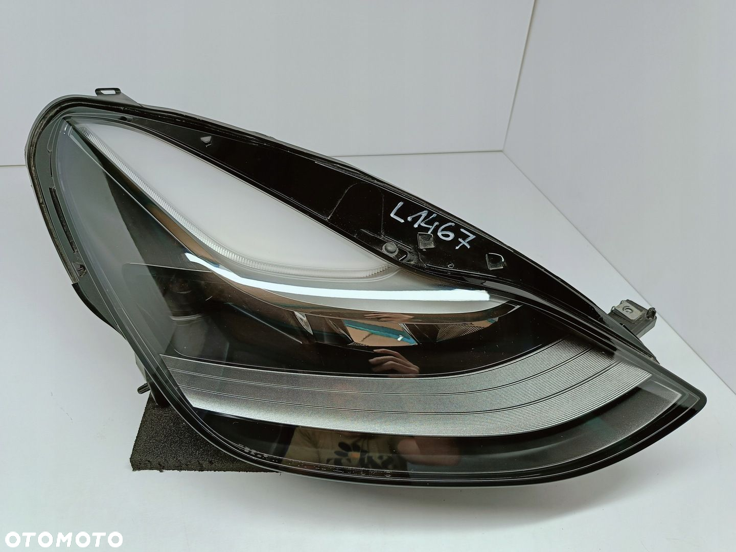 TESLA MODEL 3 M3 LIFT Y MY 20- LAMPA PRAWA PRZÓD FULL LED EU 1514953-00-D - 2