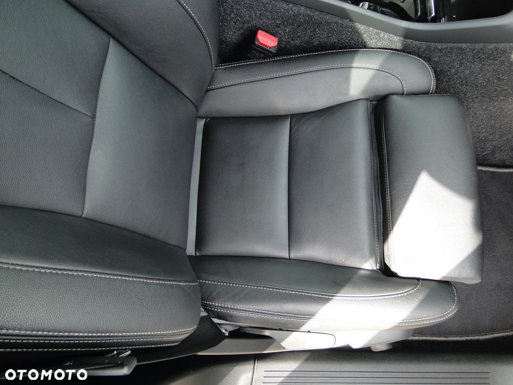 Volvo XC 40 D3 AWD Inscription - 23