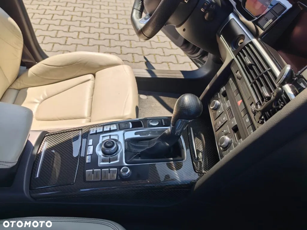 Audi RS6 5.0 TFSI Quattro Tiptr - 29