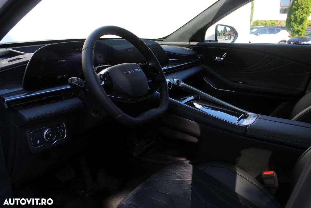 Omoda 9 1.5 TGDI 3DHT PHEV Exclusive - 11
