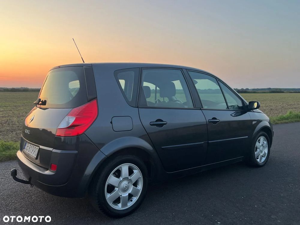 Renault Scenic - 6