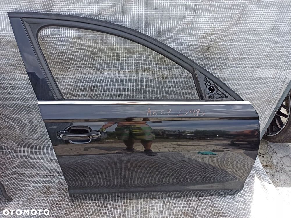 AUDI A6 C7 4G0 DRZWI PRAWE PRZEDNIE PRZÓD LY9B KOMPLETNE W KOLOR CZARNE - 1