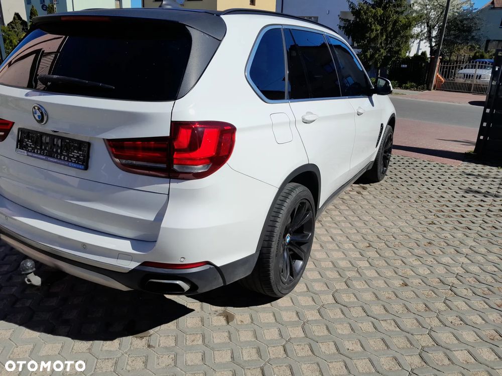 BMW X5 xDrive40d Sport-Aut - 7