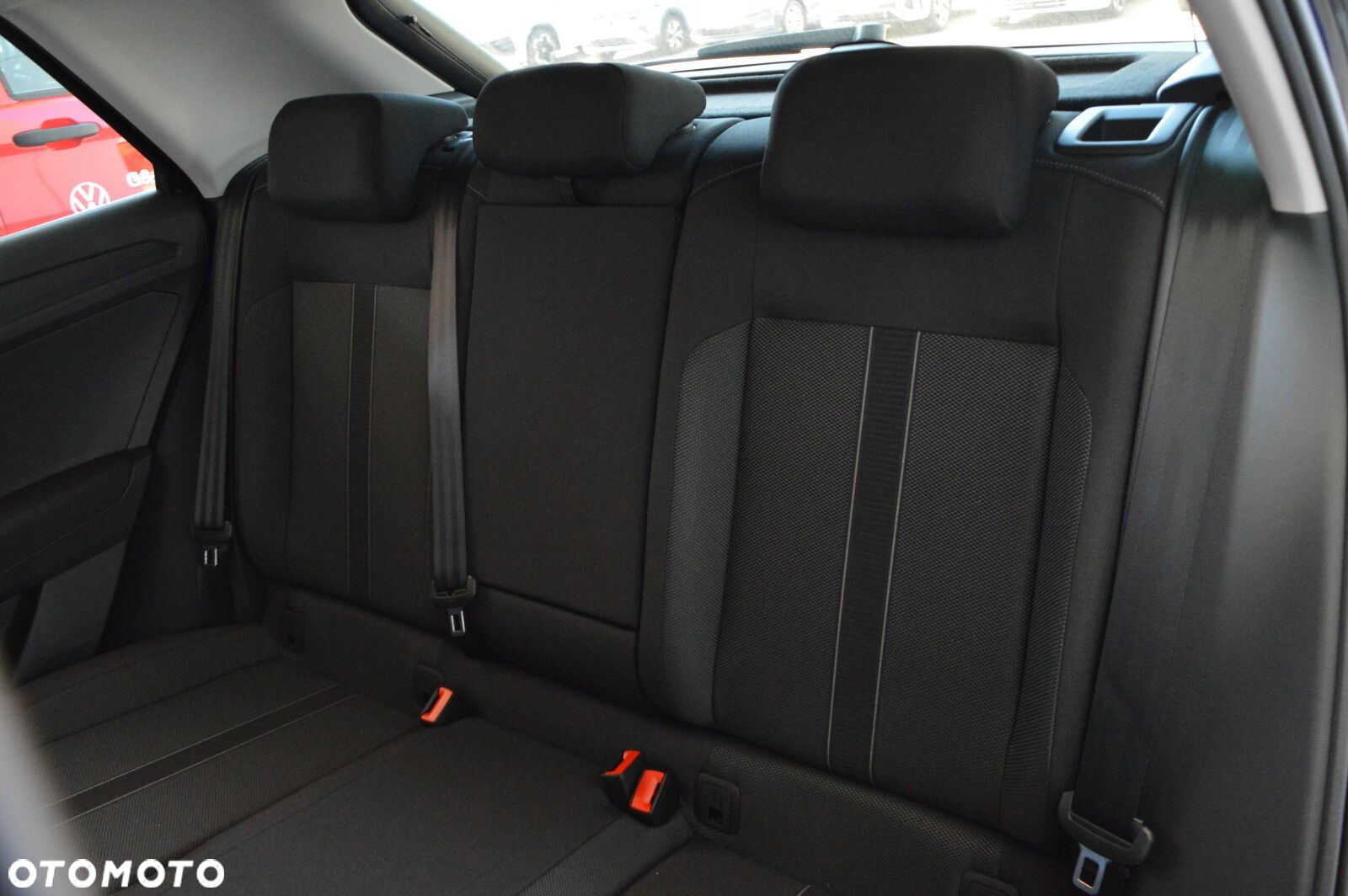 Volkswagen T-Cross - 24