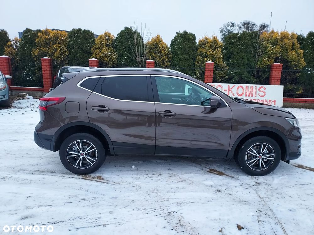 Nissan Qashqai 1.6 DCi Acenta Xtronic EU6 - 17