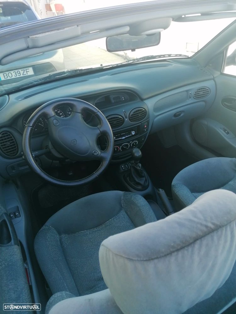 Renault Mégane Cabrio 1.6 - 3