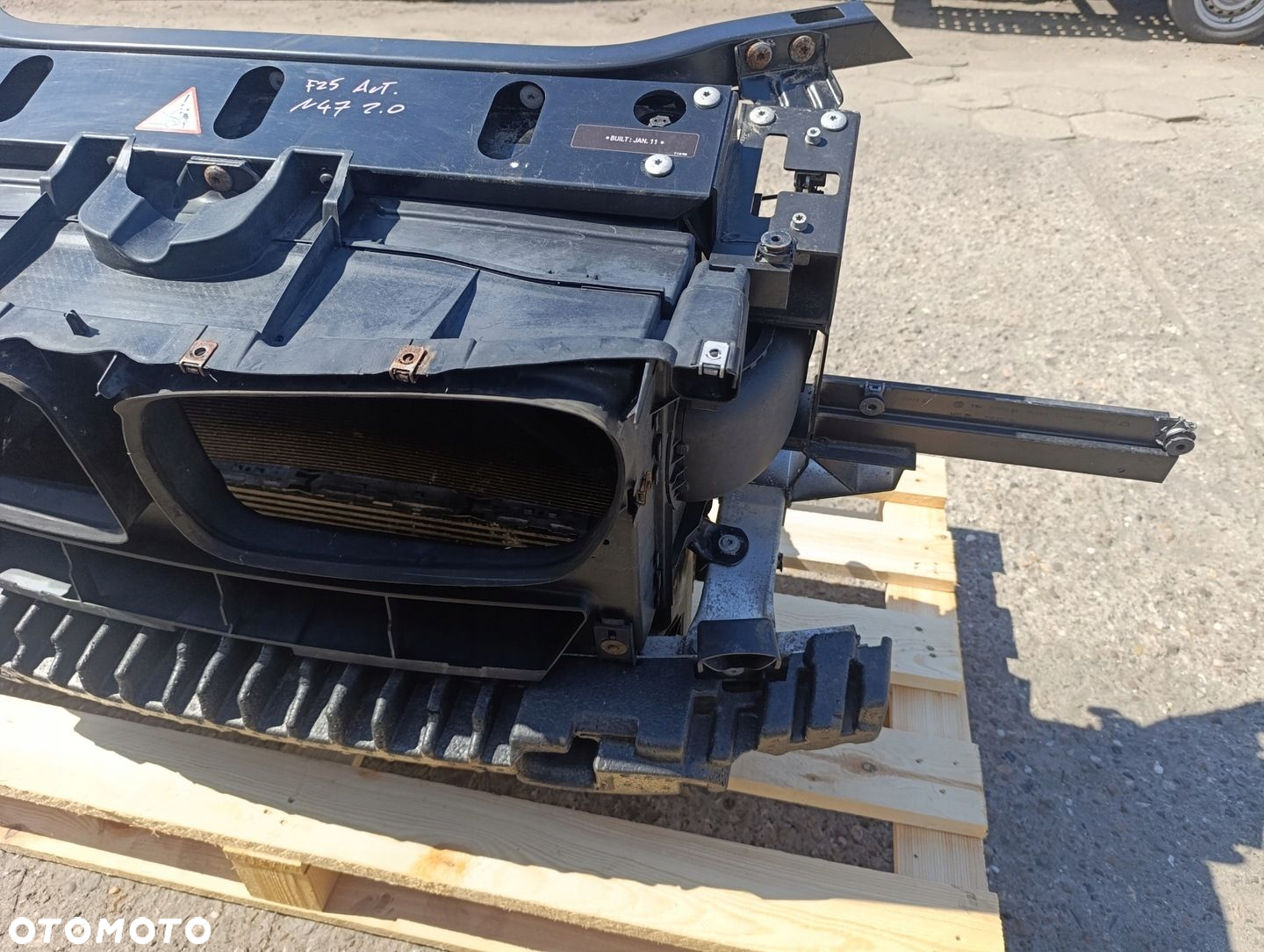 BMW F25 X3 PAS PRZEDNI CHŁODNICE 2.0D N47 AUTOMAT KOMPLETNY - 4